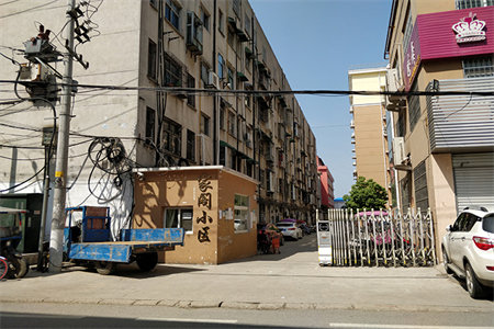 急售！天山花园1楼3室2厅1卫142.5㎡+车库34+储